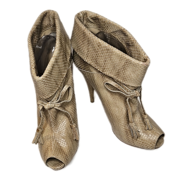 Rachel Roy Women's Peep Toe Snakeskin Leather Platform Booties Fold Down Size 11 - Picture 4 of 4